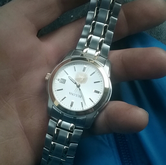 Bulova - Picture 4 of 6